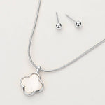 Mother Of Pearl Quatrefoil Pendant Necklace: SILVER WHITE