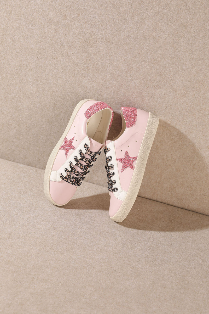 Skylar Star Low Top Sneaker - Pink