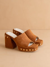 The Leona | Caramel Studded Platform Heel: CARAMEL