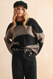 ABSTRACT PATTERN SWEATER TOP: BLACK/OLIVE