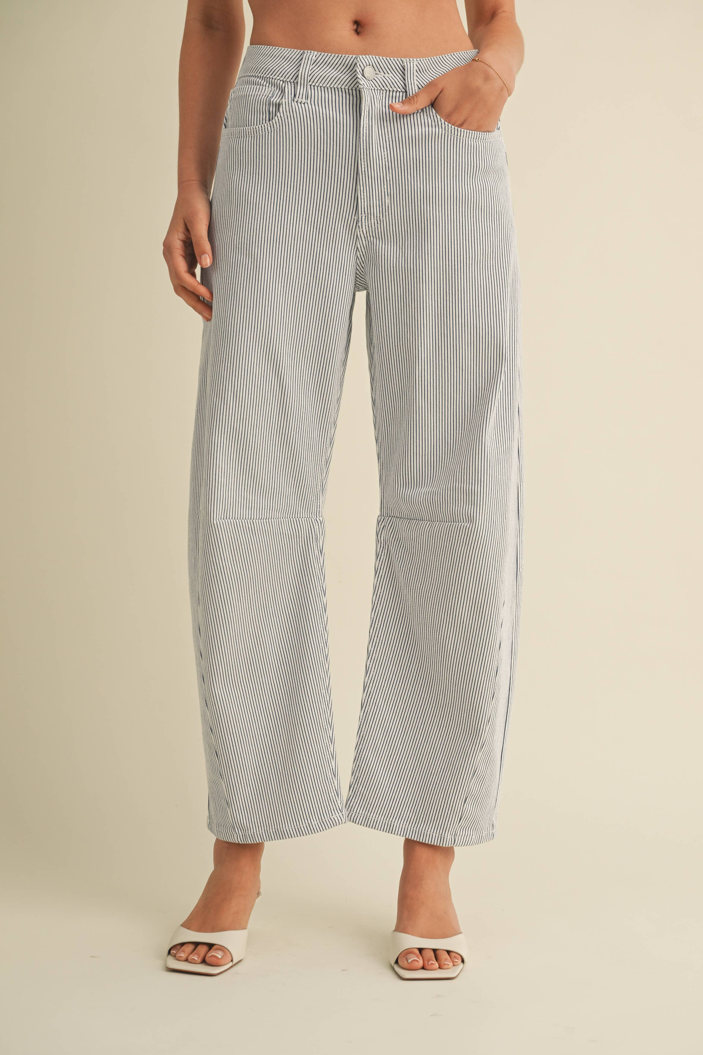 STRIPE - Barrel Jean