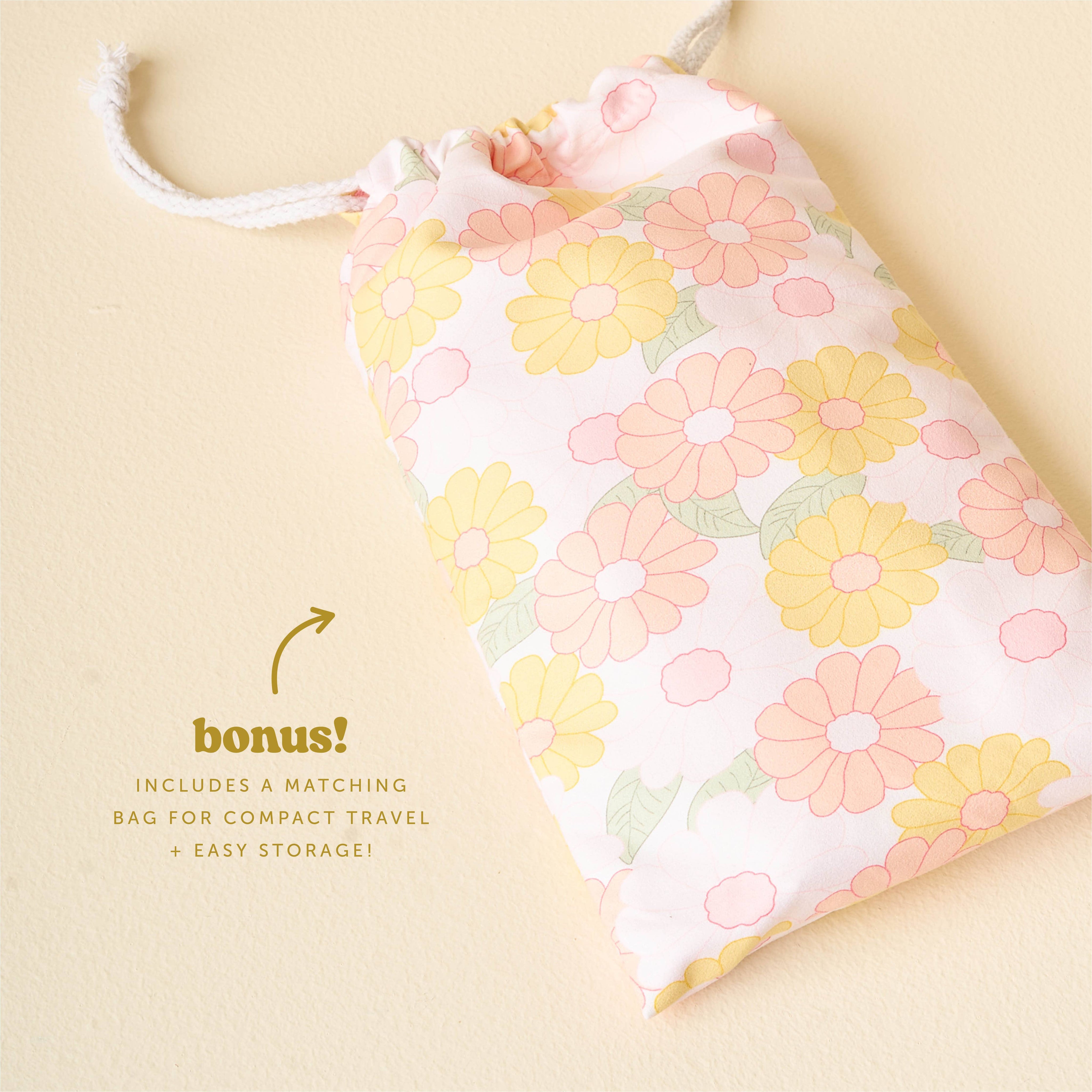 XL Quick-Dry Beach Towel-Daisy Peach