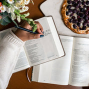 NLT Notetaking Bible: Marlo Theme