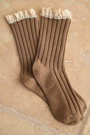 DYE & WASH CROCHET TRIM SOCKS: MOCHA
