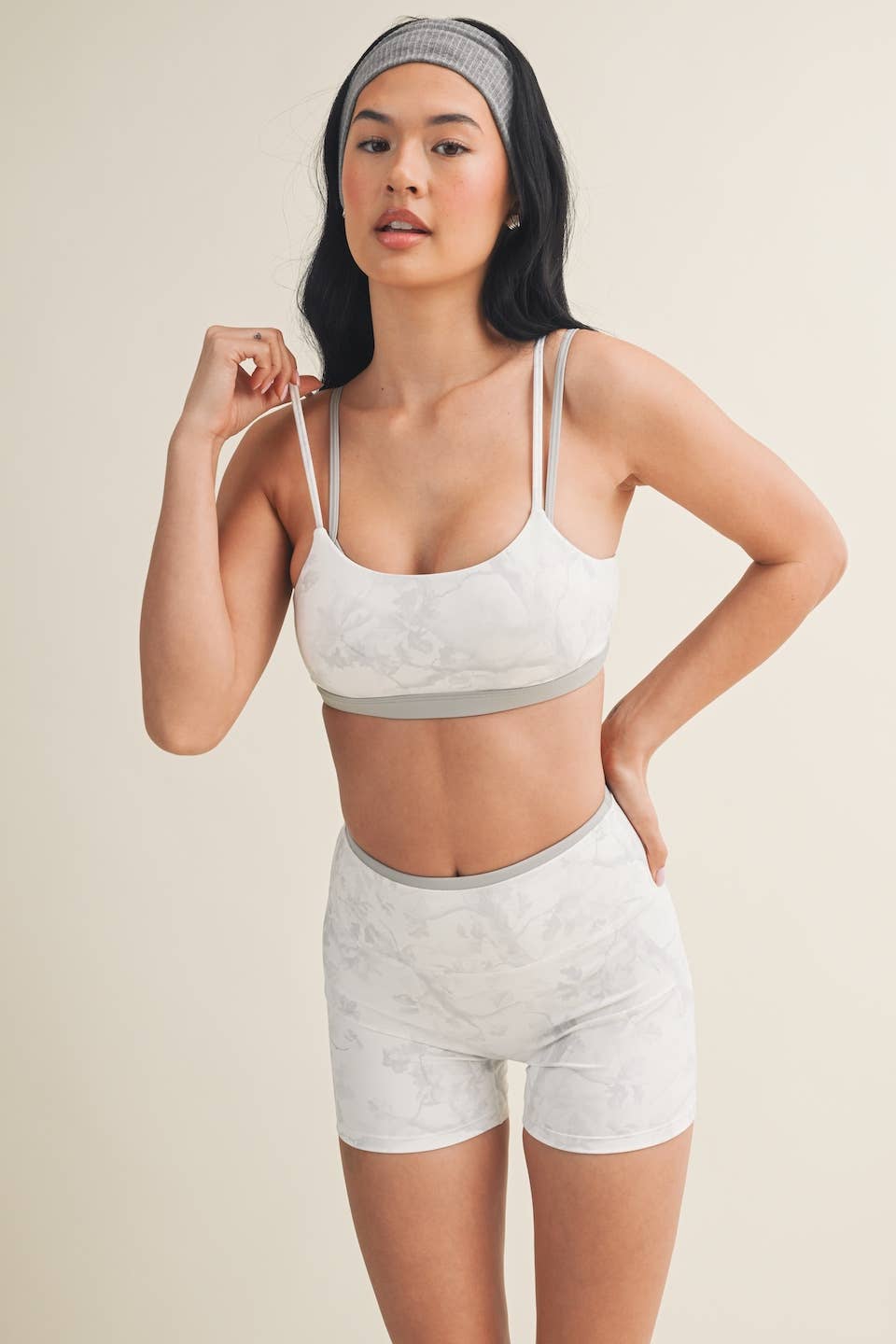 Camo Print Double Layered Sports Bra: Grey Camo