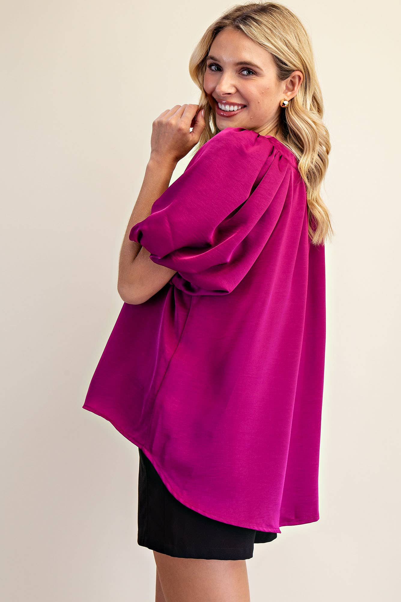 V-Neck Puff Sleeve Top: Plum - Plum