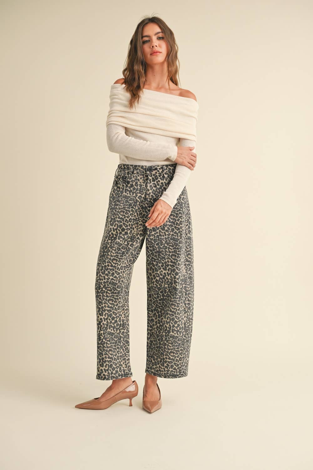 LEOPARD PRINT BARREL PANTS: LEOPARD