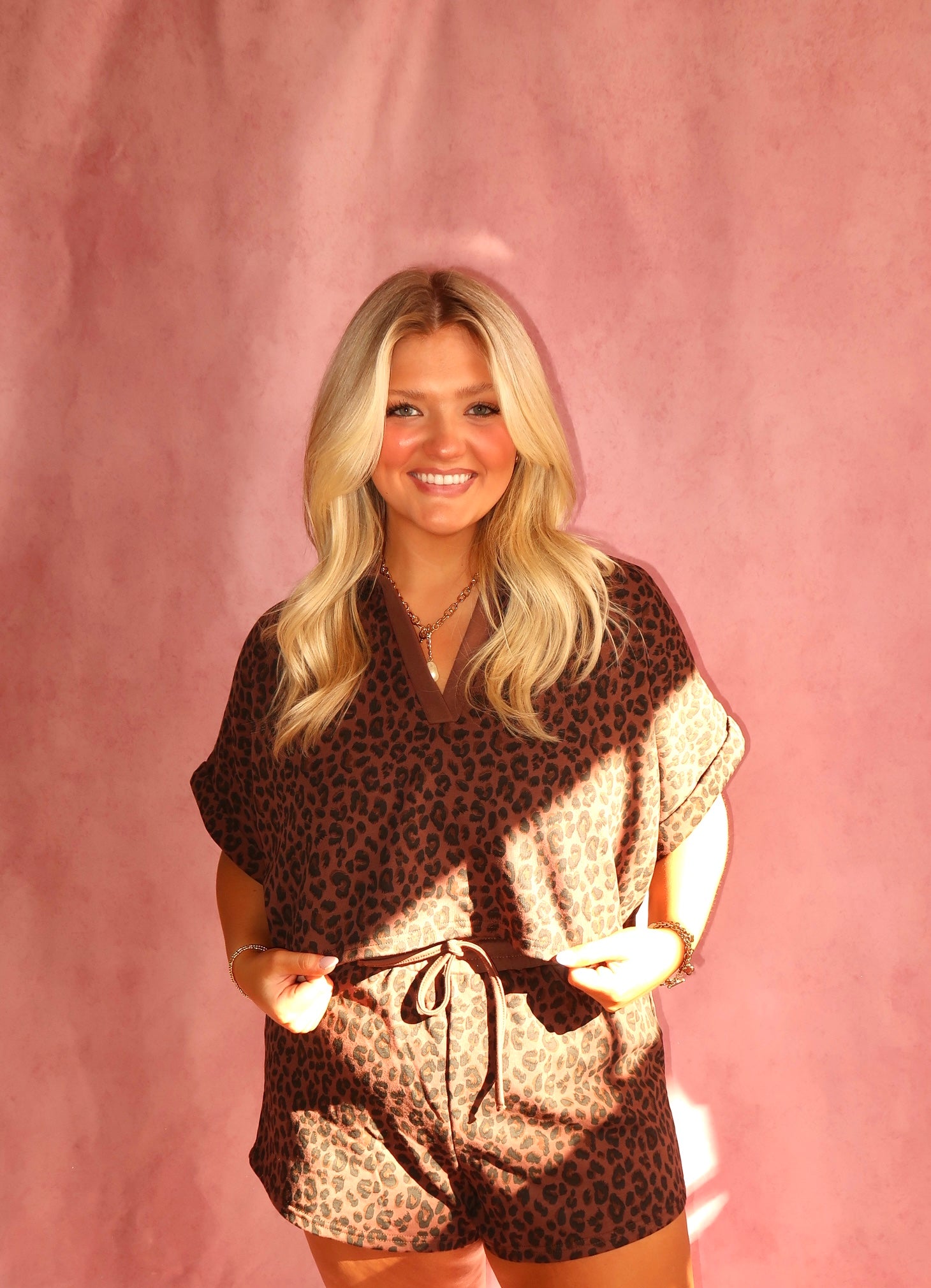 LEOPARD CROPPED SHORT SLEEVE AND SHORTS SET