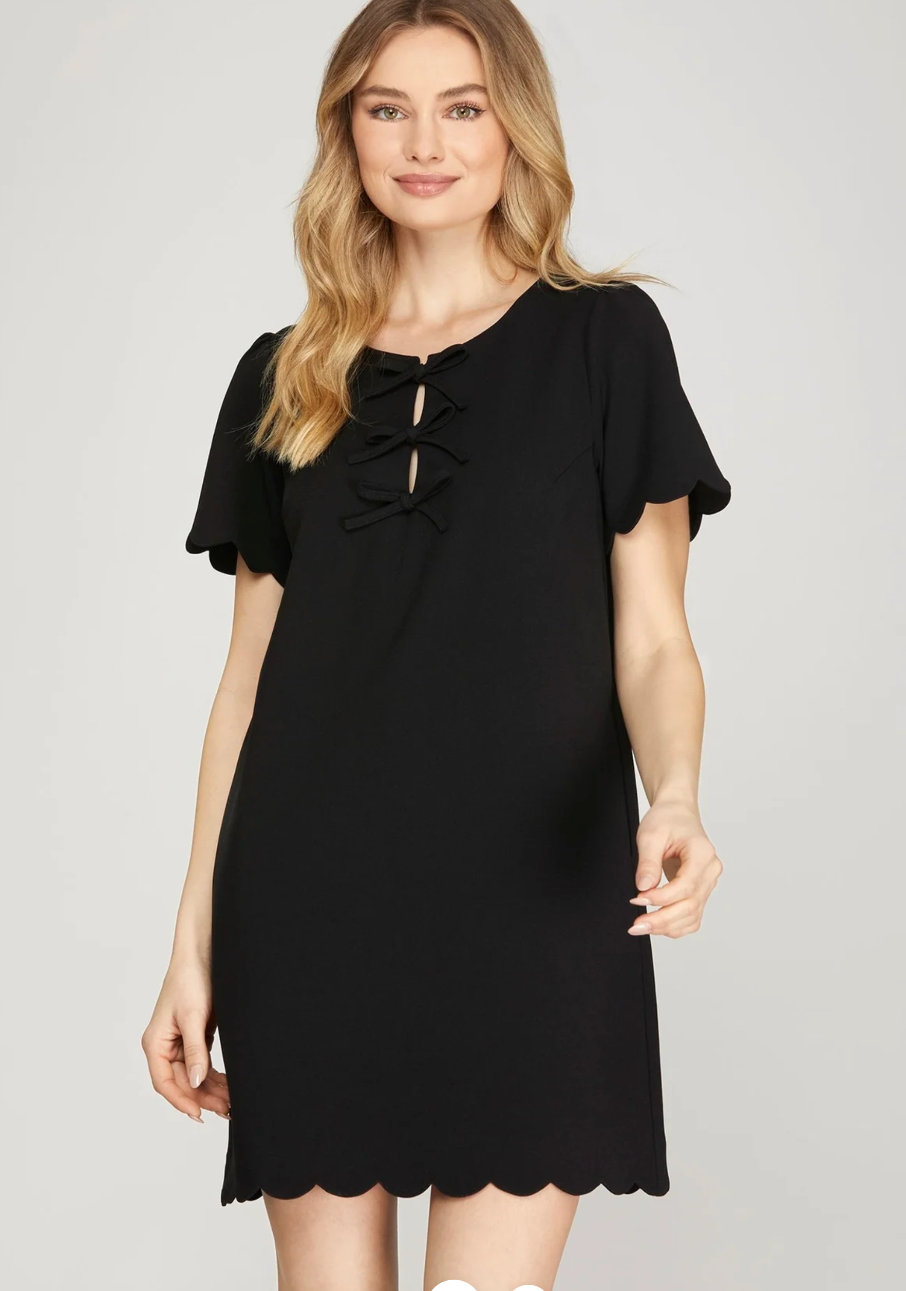SHORT SCALLOP SLEEVE FRONT BOW SCALLOP HEM MINI DRESS WITH POCKETS