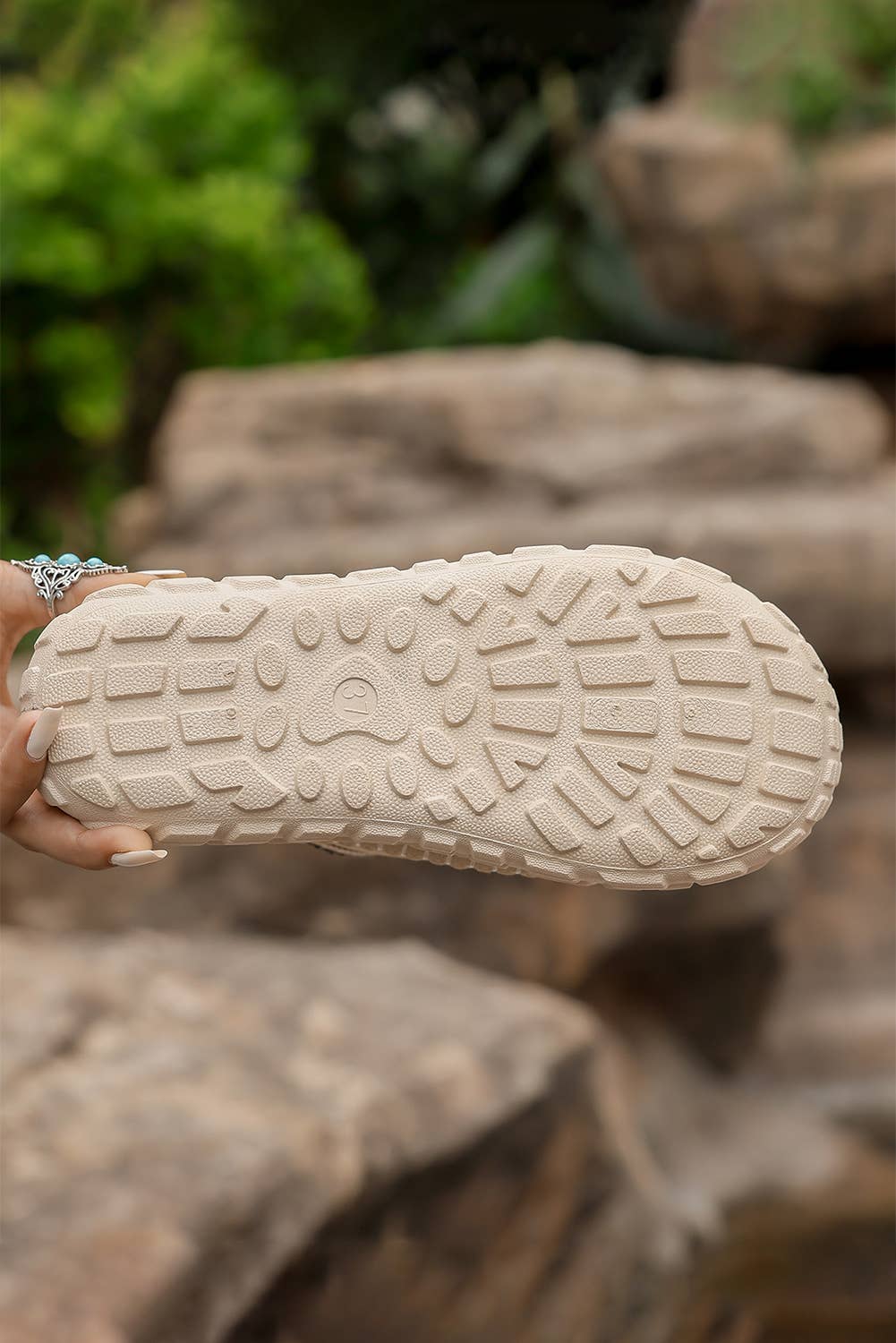 Contrast Stitch Detail Suede  Plush Slippers