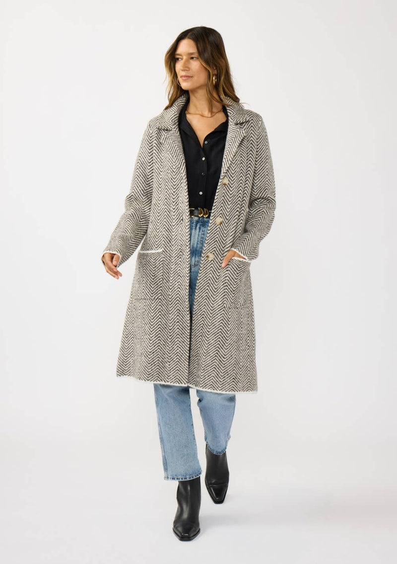 Herringbone Long Sleeve Button Front Coatigan: Taupe/Cream