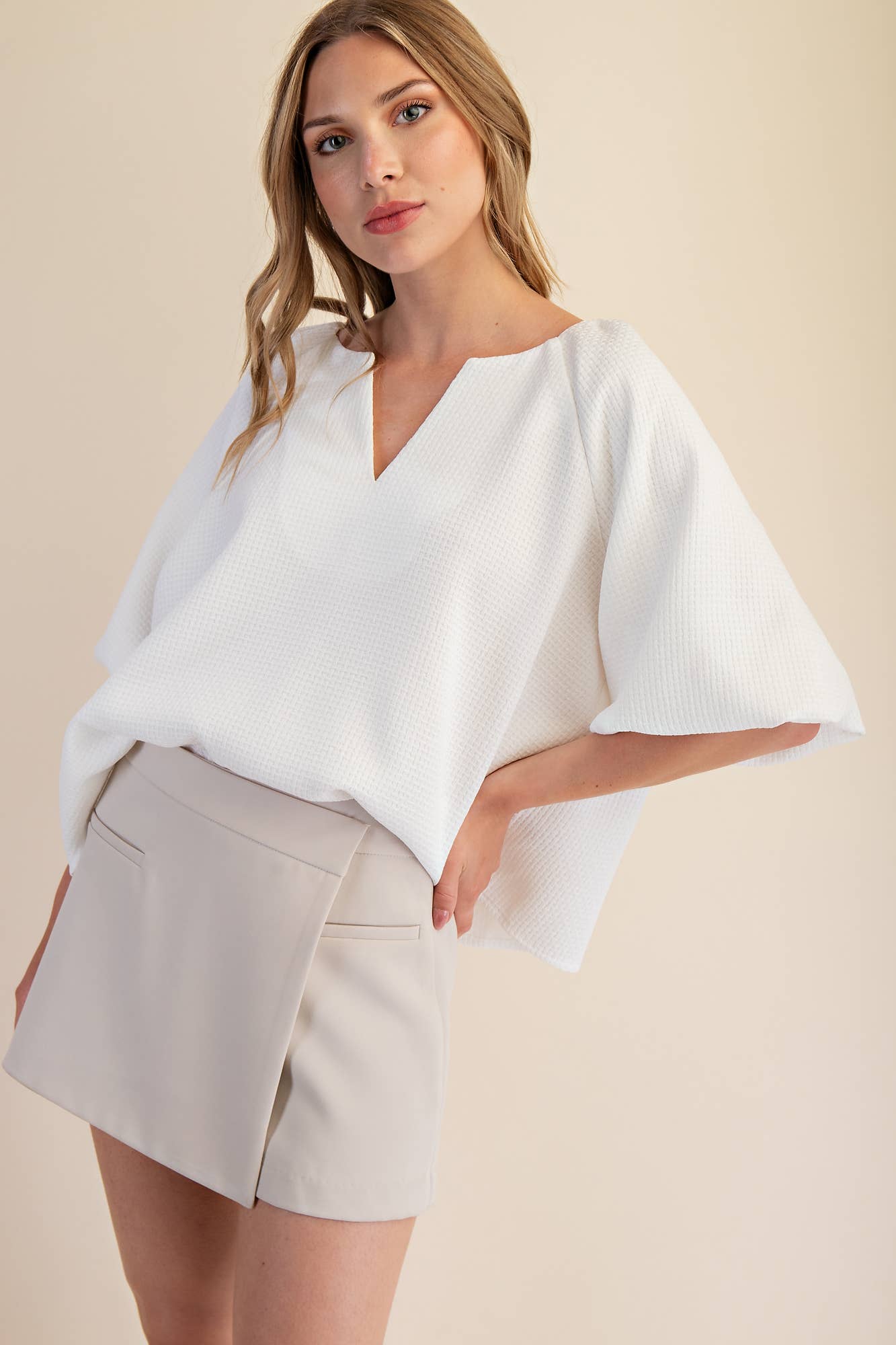 V-Neck Raglan Sleeve Top - White